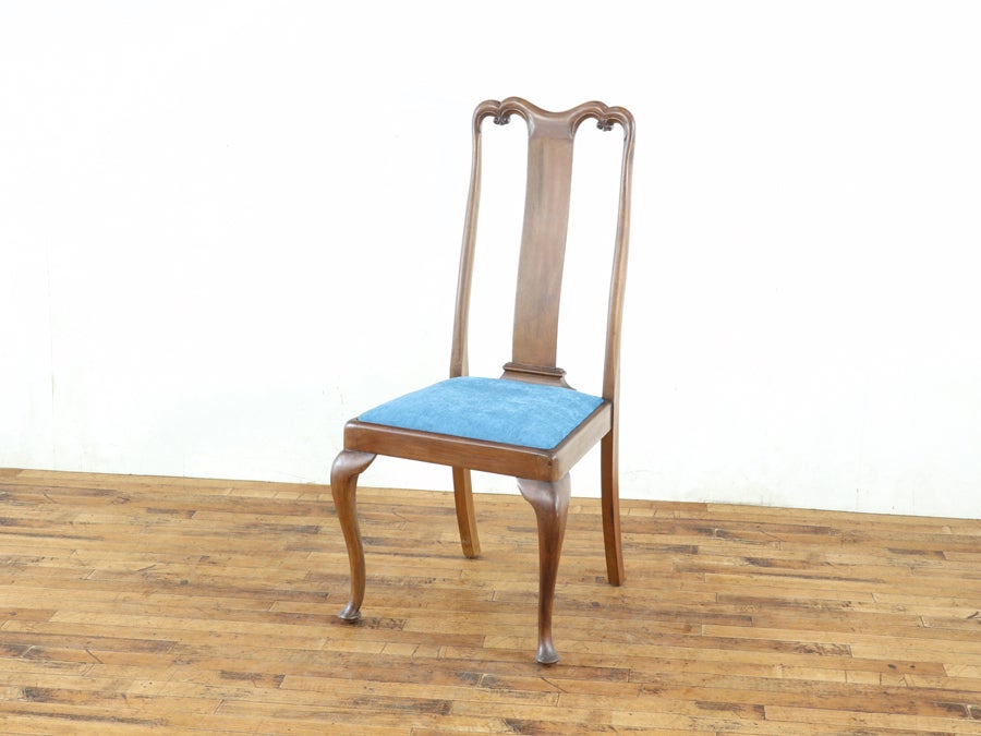 張替済クイーンアンダイニングチェア 80670c<br>在庫2脚