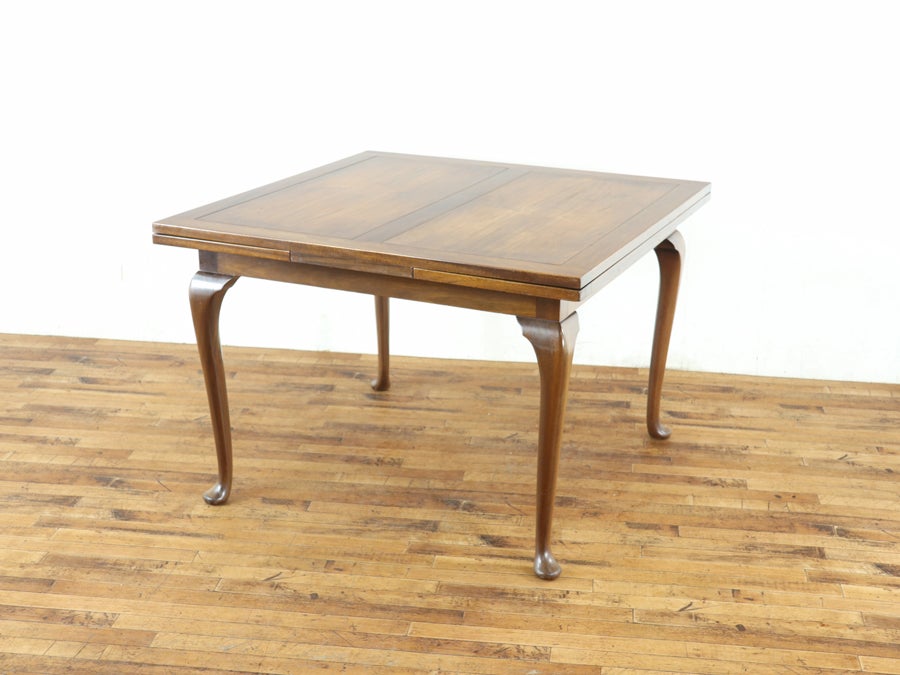 上品な華やかさ クイーンアンドローリーフテーブル 80713a