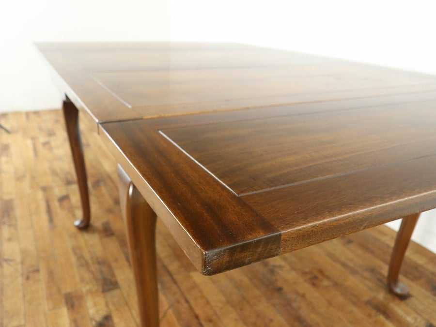 上品な華やかさ クイーンアンドローリーフテーブル 80713a