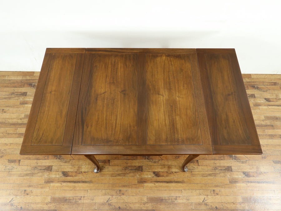 上品な華やかさ クイーンアンドローリーフテーブル 80713a