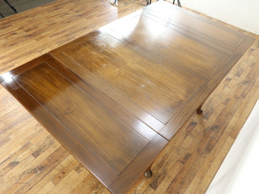 上品な華やかさ クイーンアンドローリーフテーブル 80713a