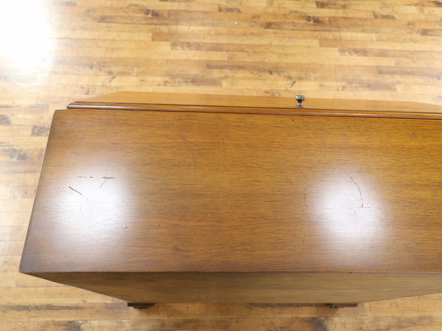 華やかな杢目とボールアンドクロウフット ライティングビューロー 80700