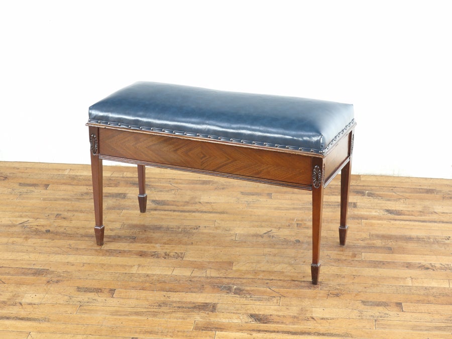 【surf】イギリス製アンティークチェア 1脚④(座面張替済) 横長の特徴的なサイズ 座面張替済スツール 80667 | アンティークフレックス