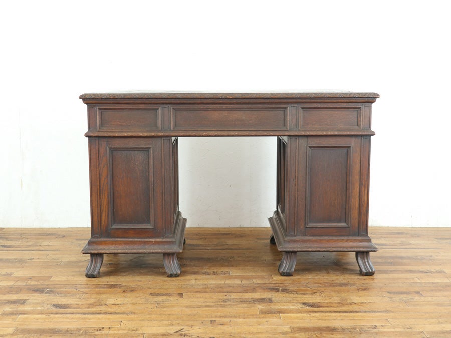 素晴らしい彫刻と美しいデザイン Waring and Gillow デスク 81087
